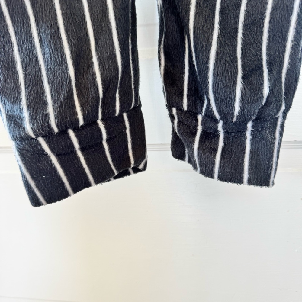 Disney Jack Skellington Onesie Jumpsuit Costume Pajamas Nightmare Christmas - Picture 7 of 11